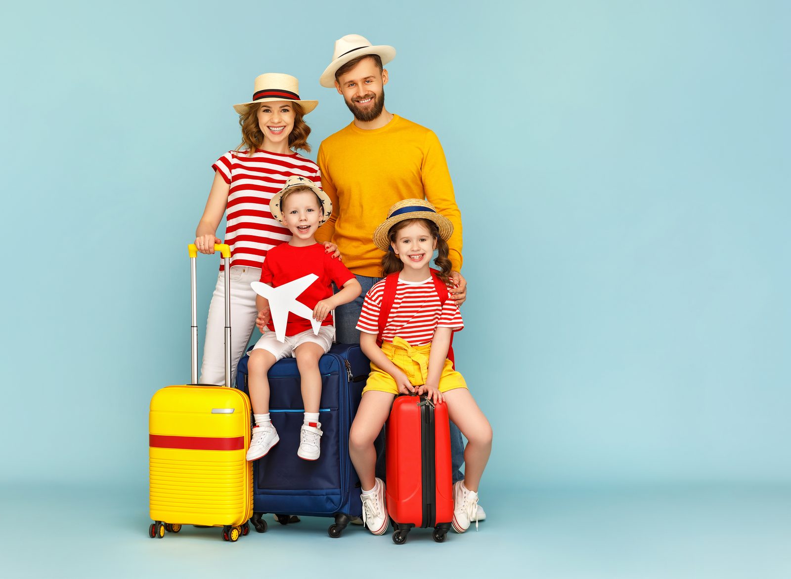 Familie pregătită pentru vacanță