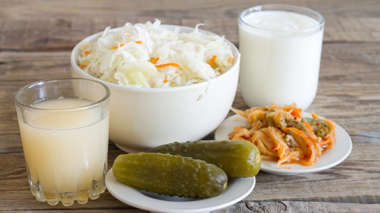 Probioticele: ce sunt, beneficii dovedite și analize pentru flora intestinală